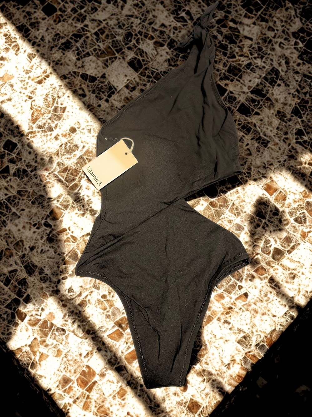 Vitamin A | 295USD MSRP | NWT One-Piece Cutout Swimsuit | Shoulder Tie Strap |